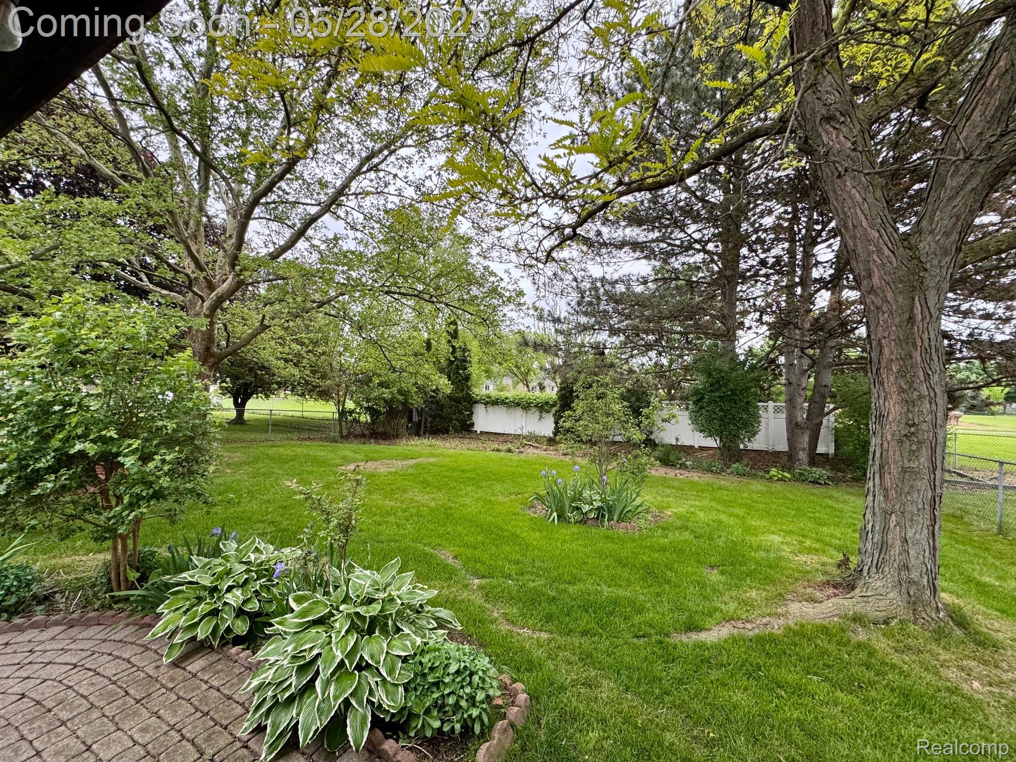 1418 Shaker Drive