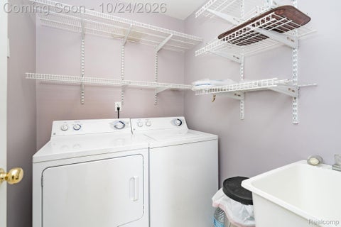 Tiny photo for 3424 Tremonte Circle N, Oakland Charter Township, MI 48306 (MLS # 20261085120)