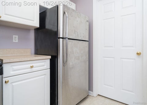 Tiny photo for 3424 Tremonte Circle N, Oakland Charter Township, MI 48306 (MLS # 20261085120)