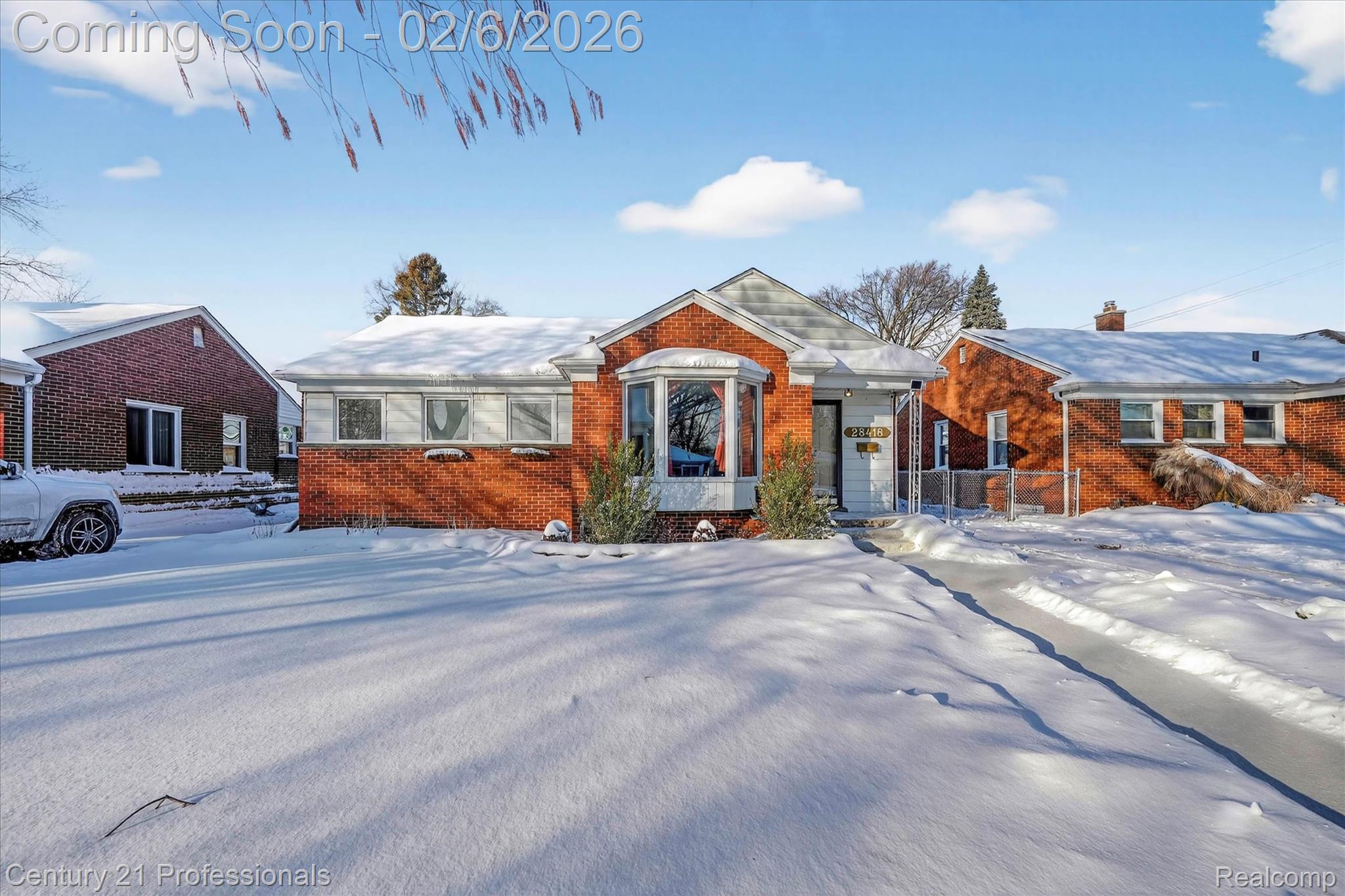 28418 N Clements Circle