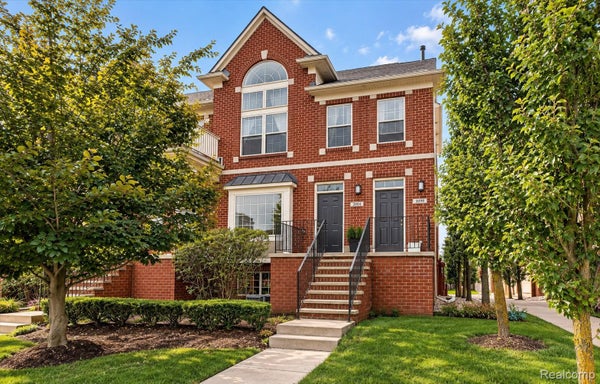 3094 CAMDEN DR, TROY, MI 48084 - Image d8f7900a2a7b6560bc53113c91d0449b/809280241