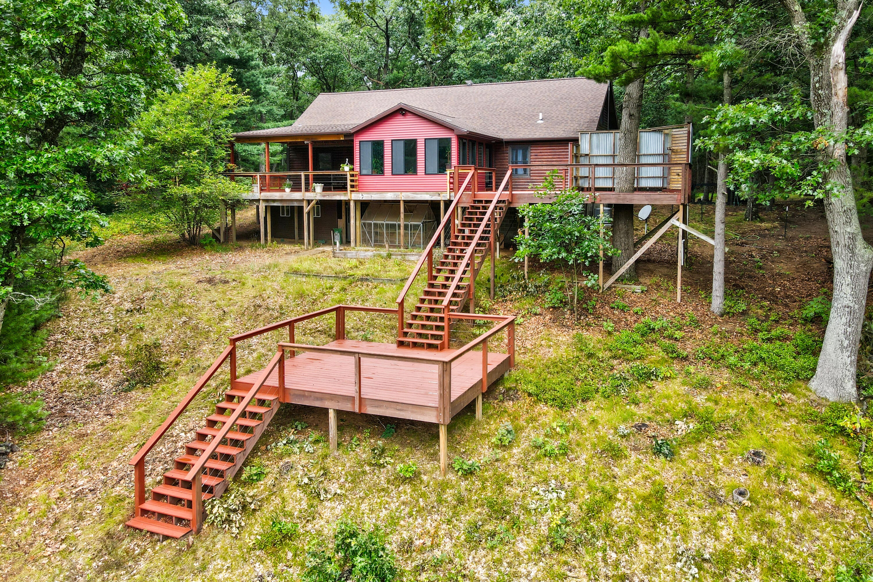 7616 Automobile Road