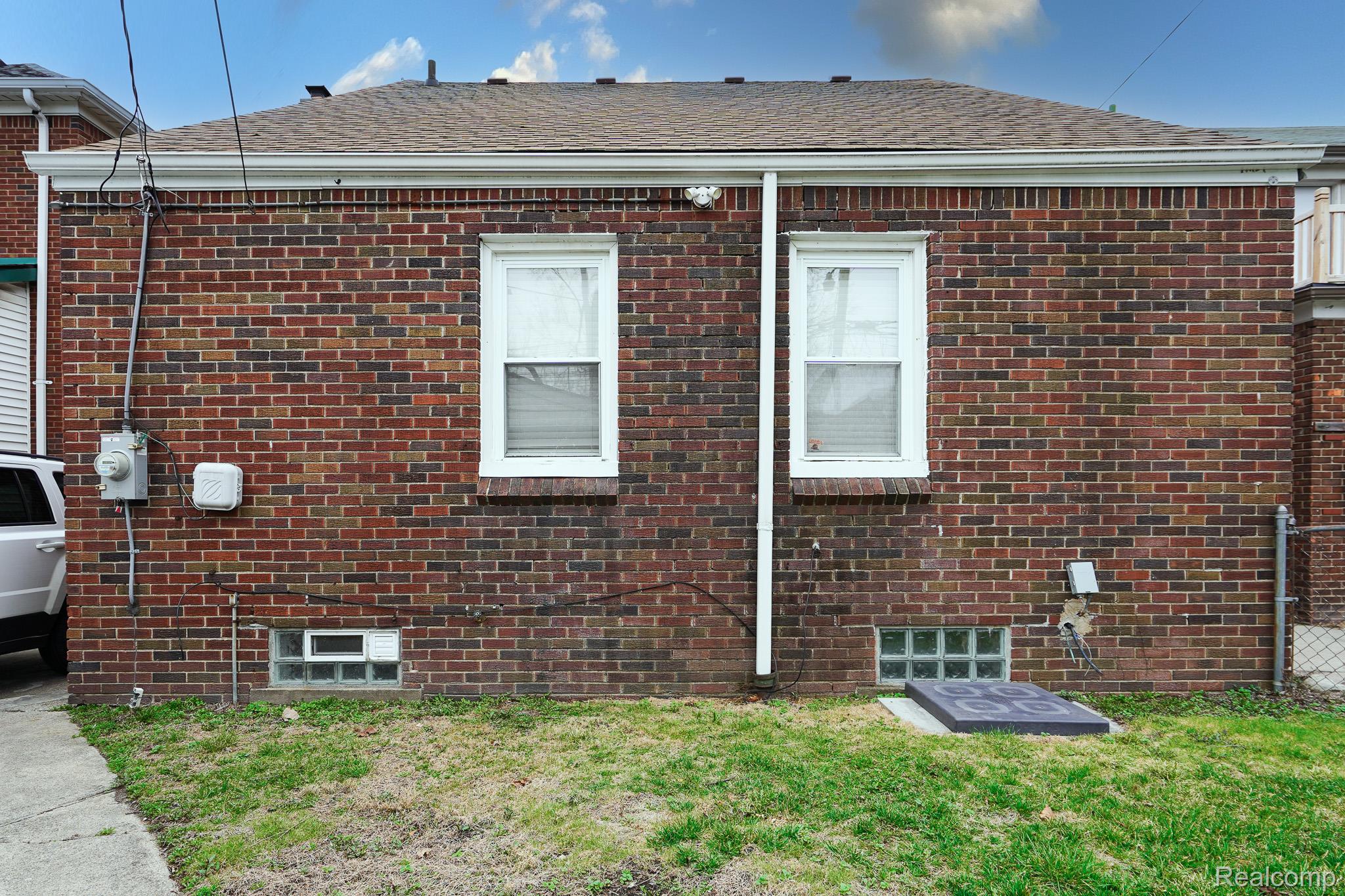 18951 Santa Rosa Drive