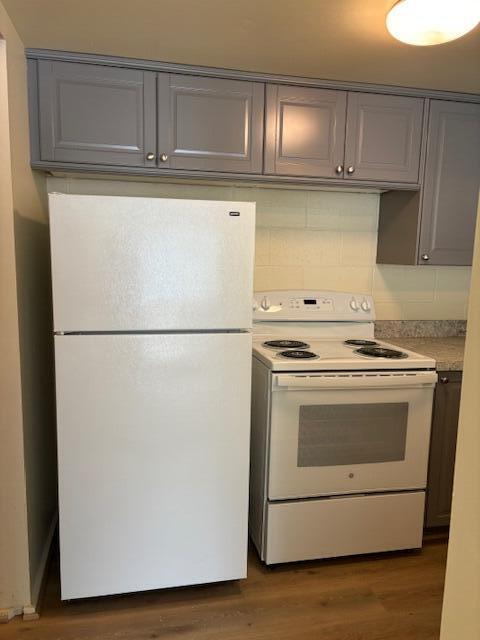 442 S 1st Street 5