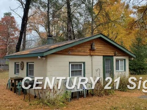 1715 E Highwood Road Hay Township MI 48612