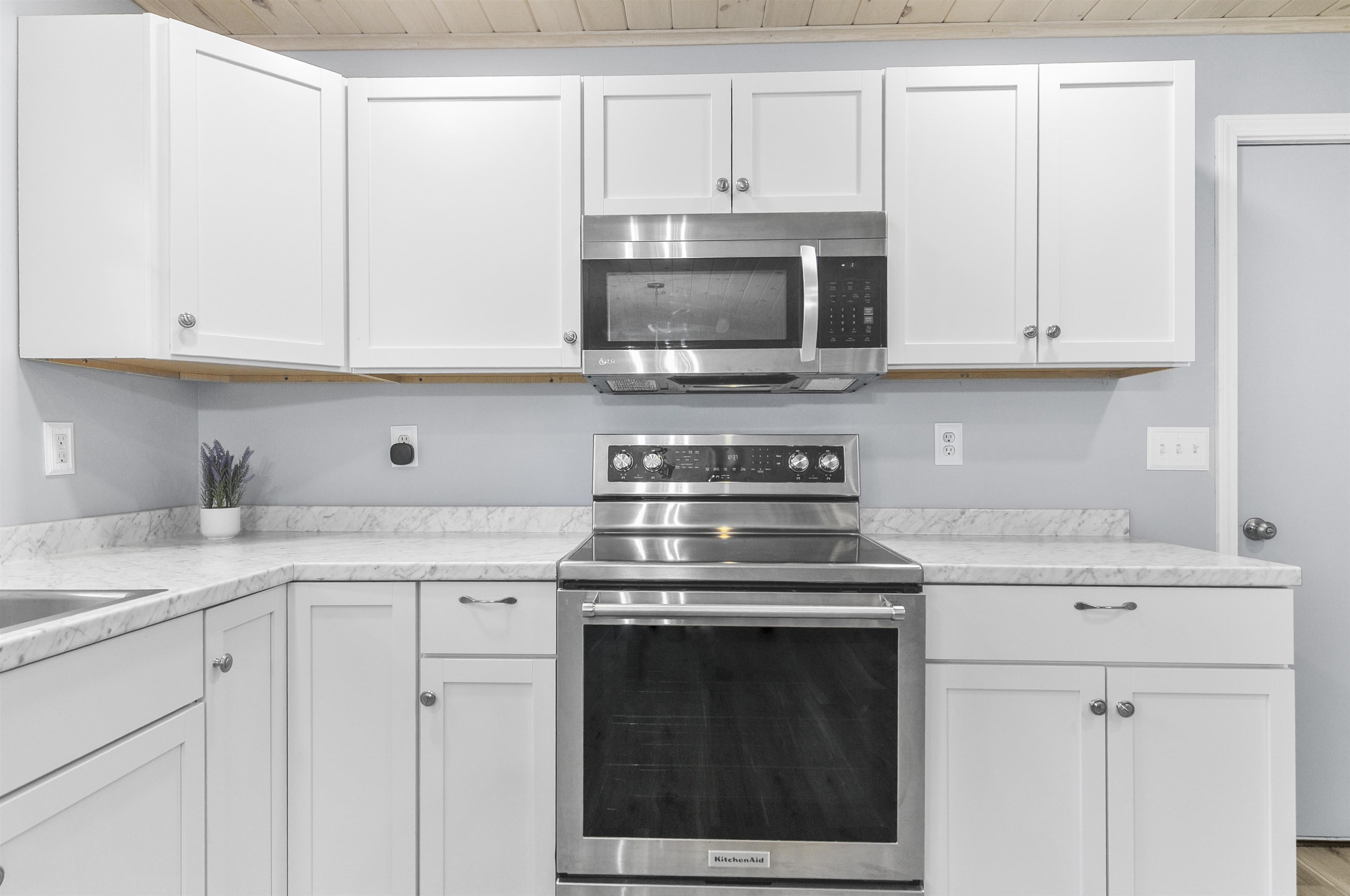 6838 Williams Trail