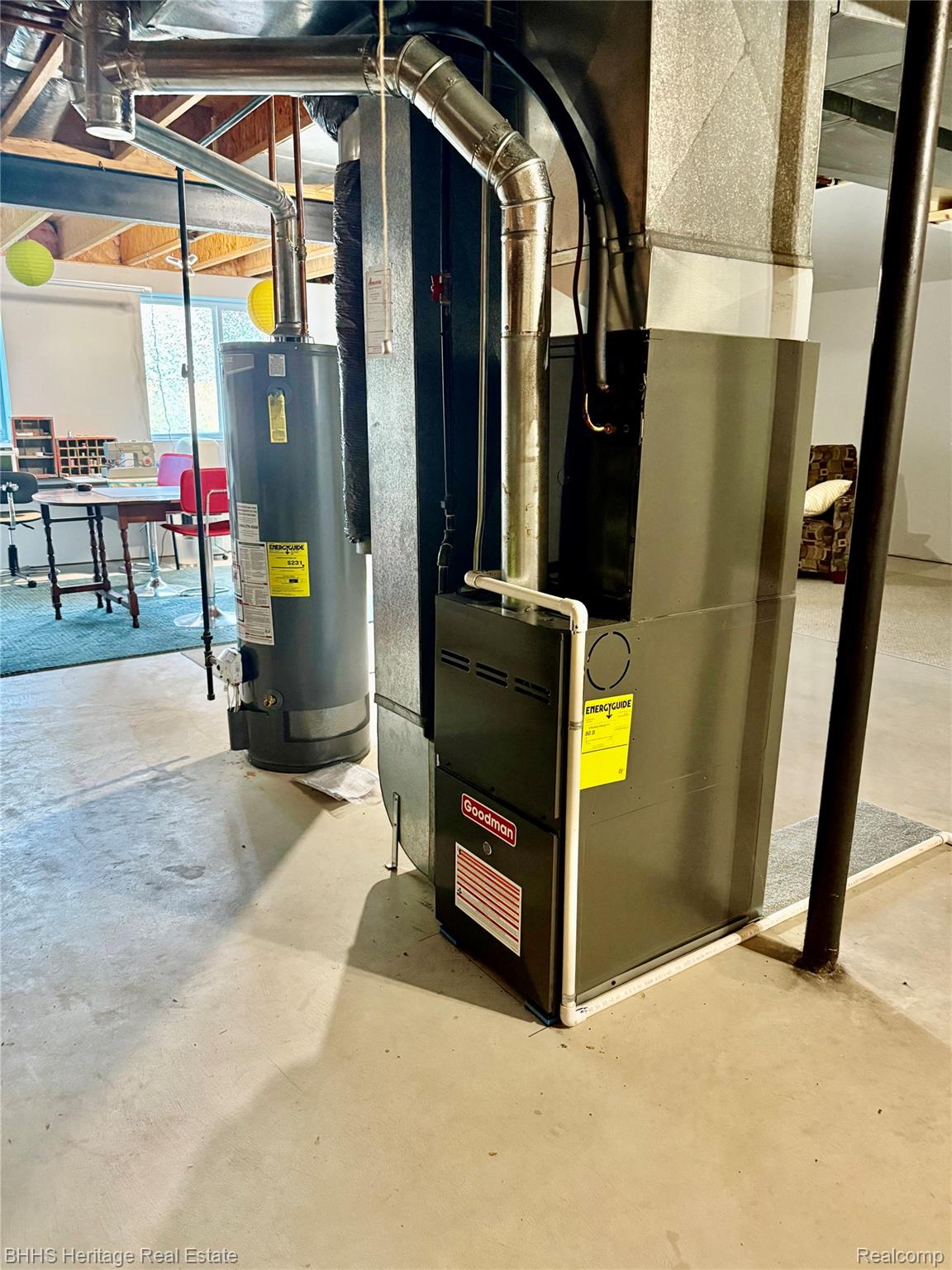 Fowlerville Village, Michigan 48836, United States, 3 Bedrooms Bedrooms, ,3 BathroomsBathrooms,Residential,Pending,189237