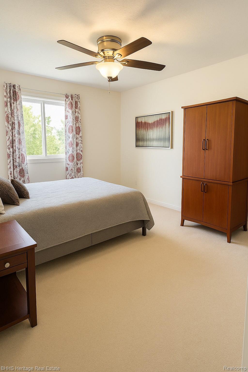 Fowlerville Village, Michigan 48836, United States, 3 Bedrooms Bedrooms, ,3 BathroomsBathrooms,Residential,Pending,189237