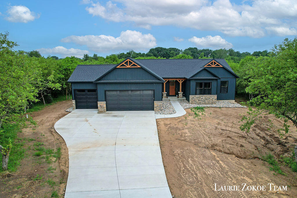 3493 Braeburn Orchard Drive NE