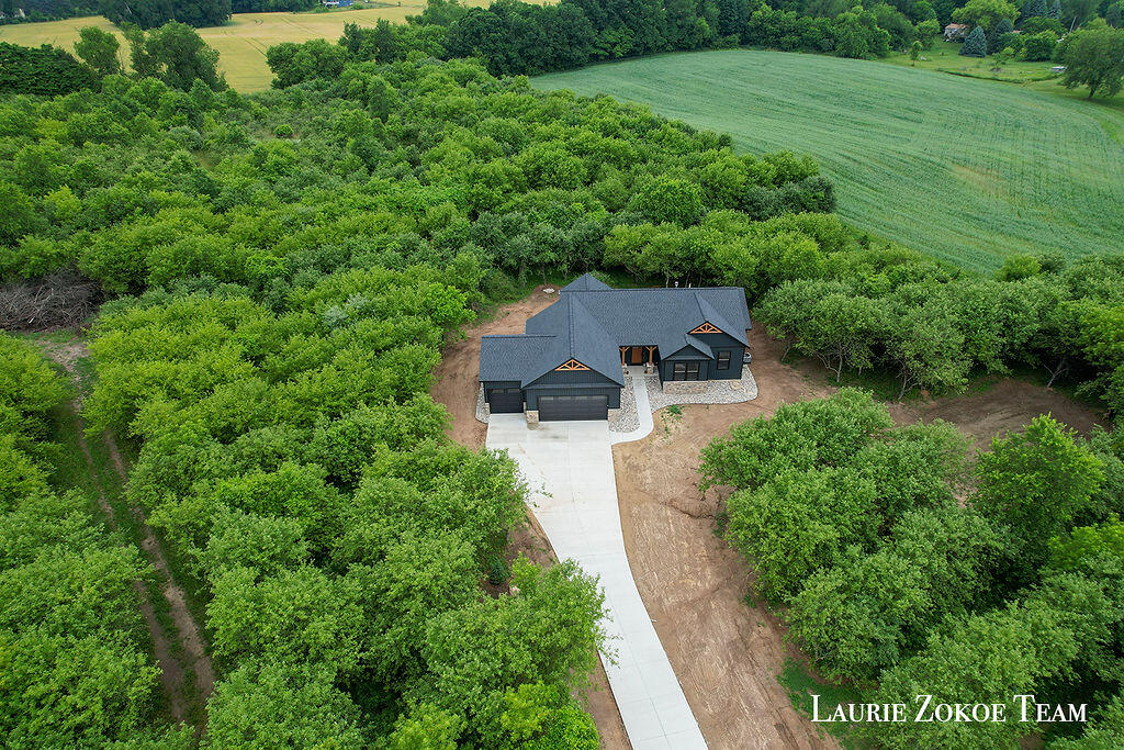 3493 Braeburn Orchard Drive NE