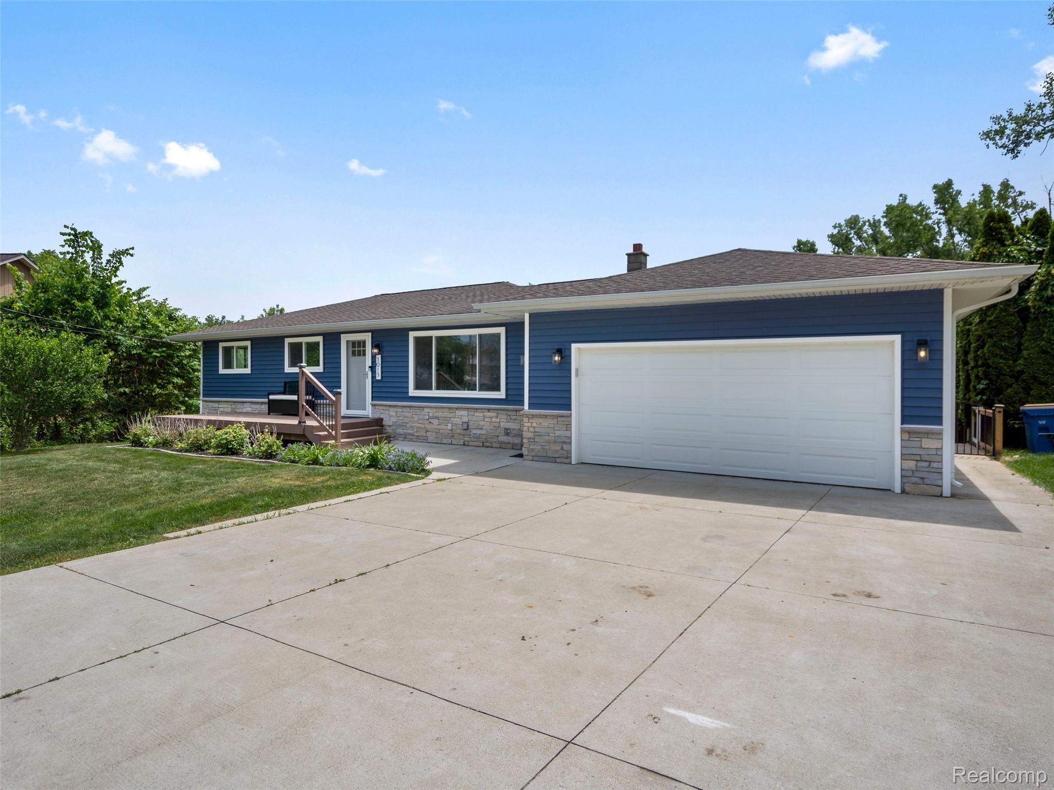 5015 Coshocton Drive