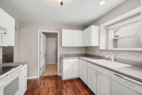 Tiny photo for 42349 Bayberry Street, Clinton Charter Township, MI 48038 (MLS # 58050209169)
