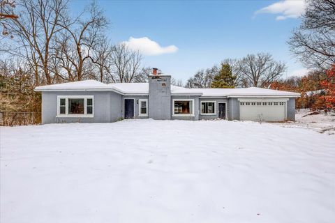 24 Bynum Drive Battle Creek City MI 49017