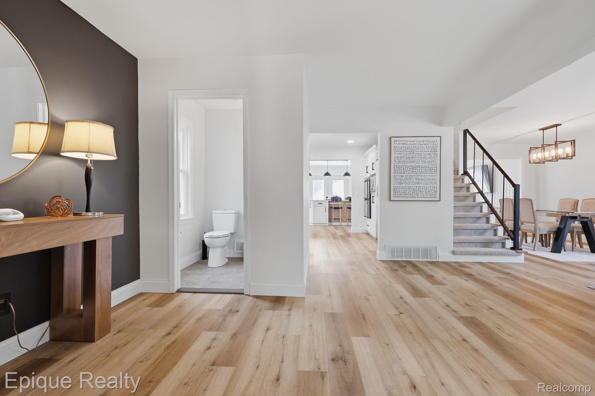 72 N North Shore Drive