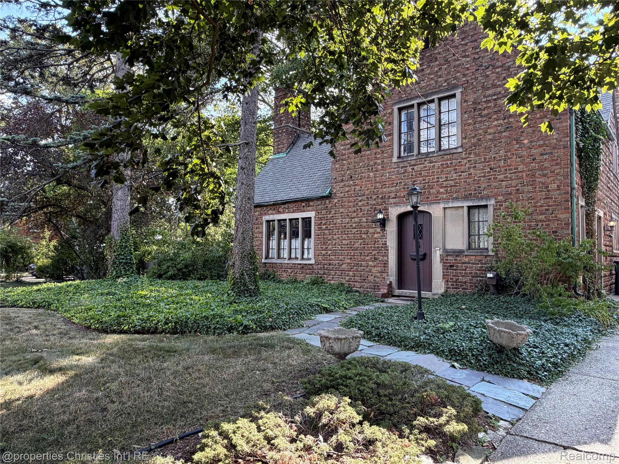 623 Coolidge Road