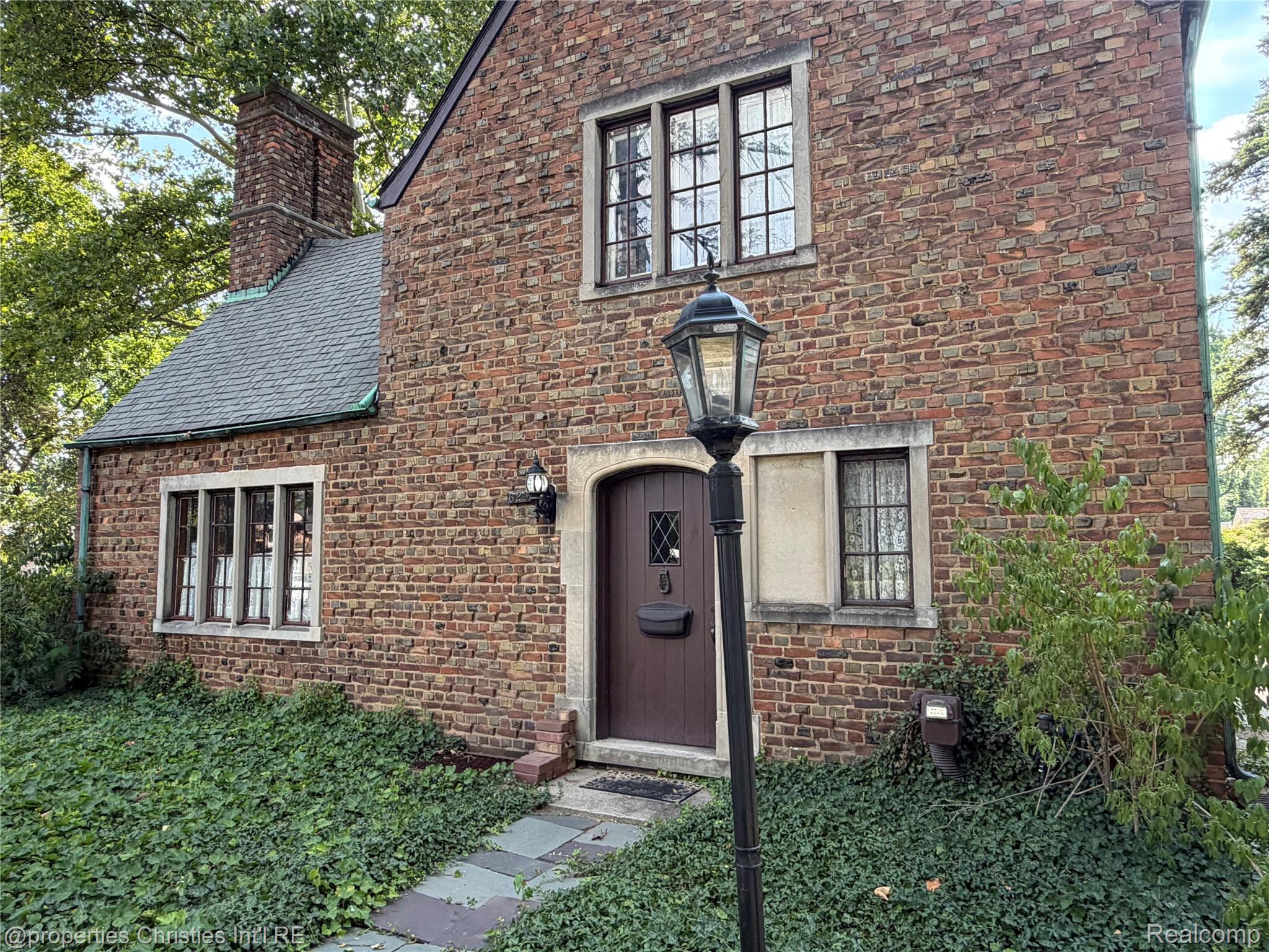 623 Coolidge Road