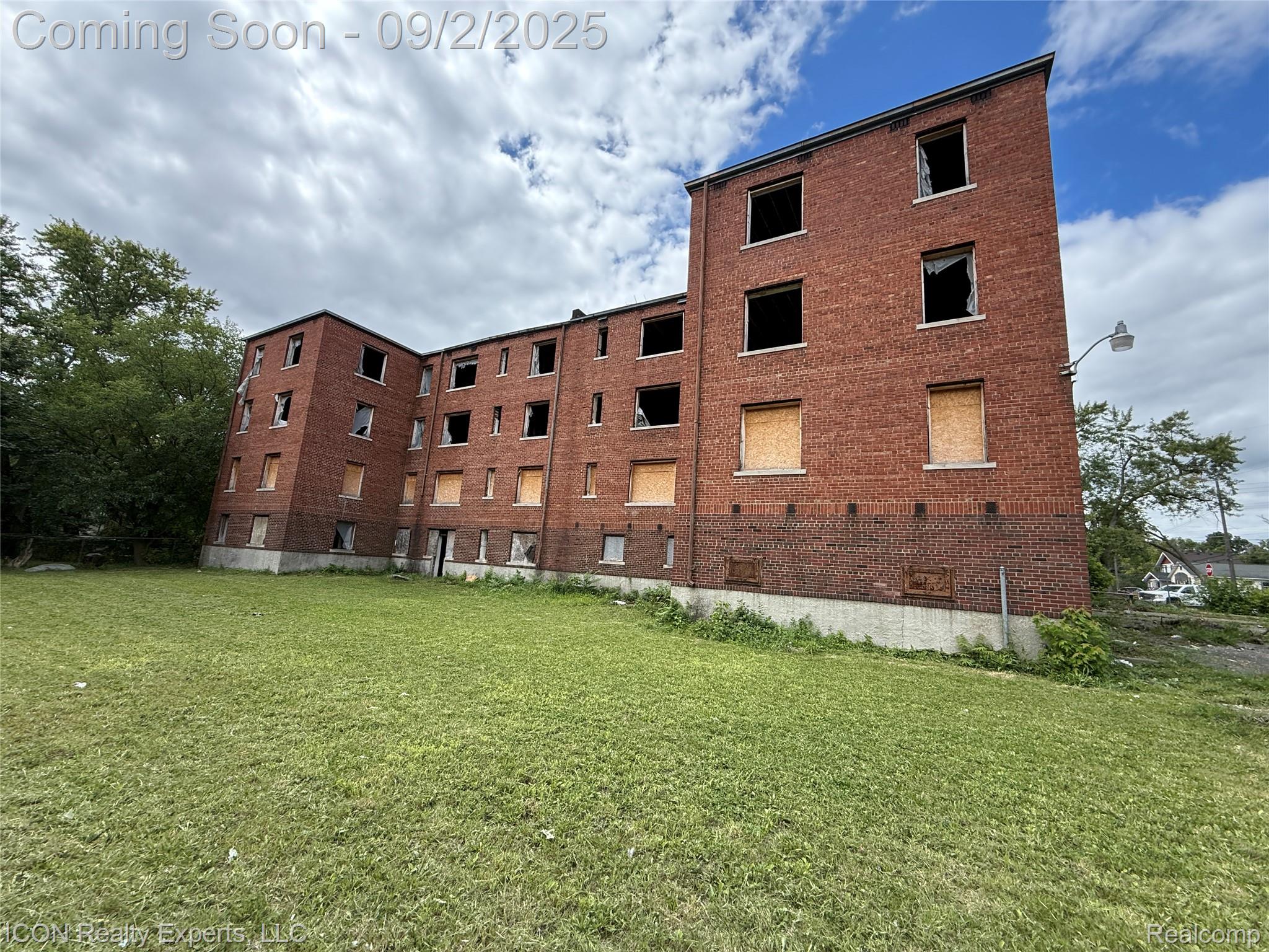 94 Dwight Avenue
