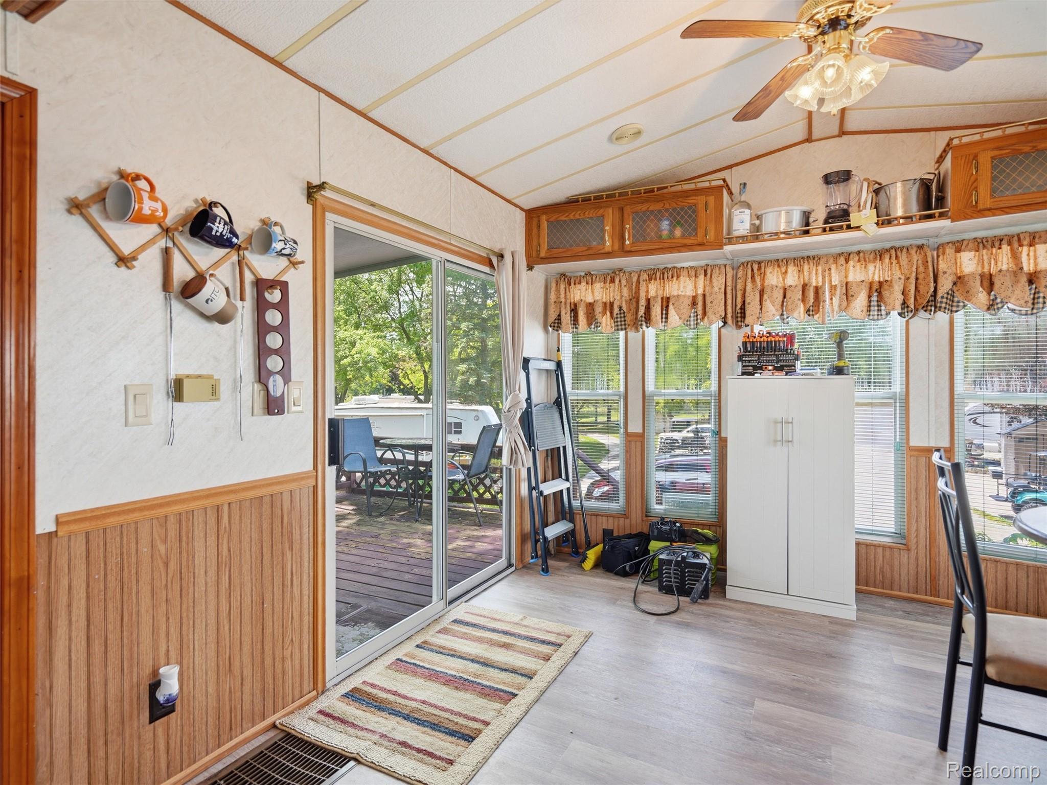 10001 Goodall Road 328