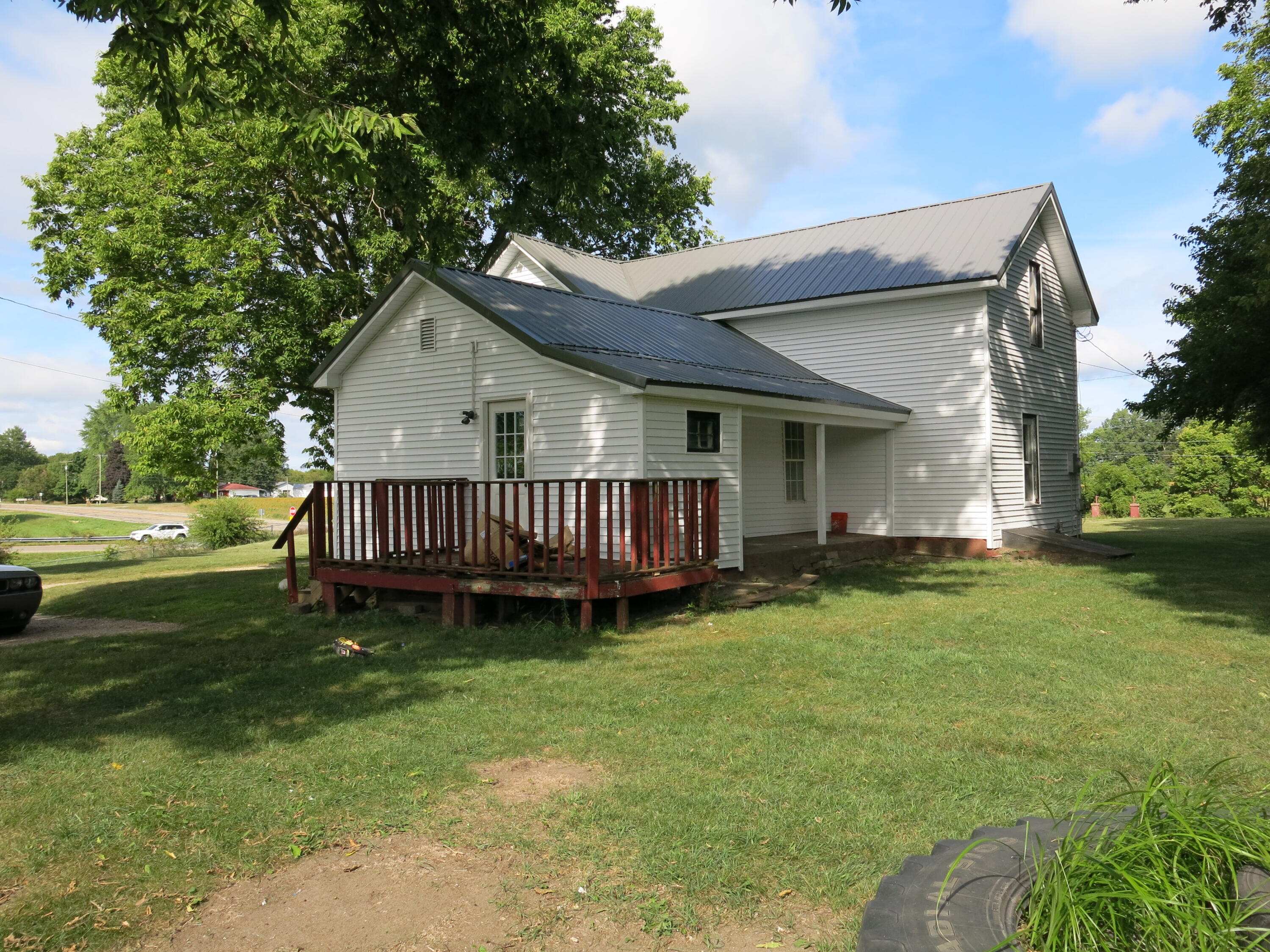 171 W Chicago Road