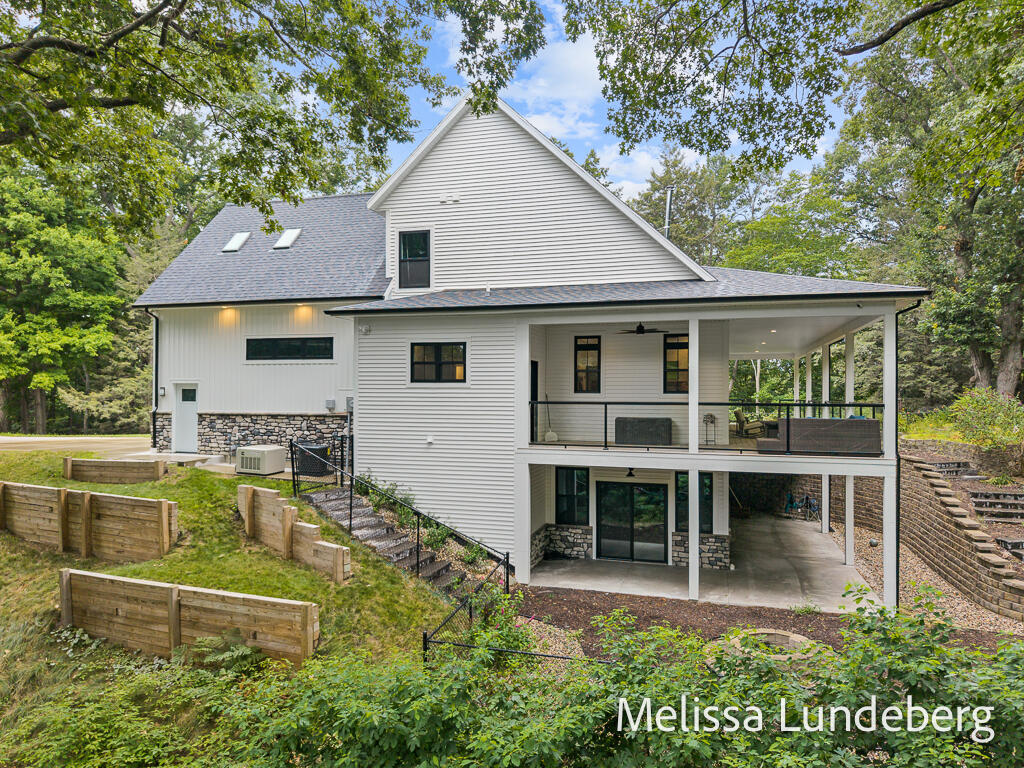 17748 Mohawk Drive