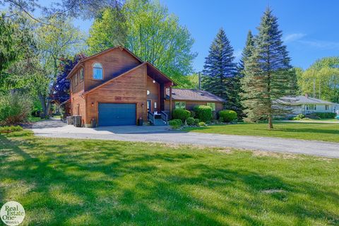 3611 Angus Road Fort Gratiot Charter Township MI 48059