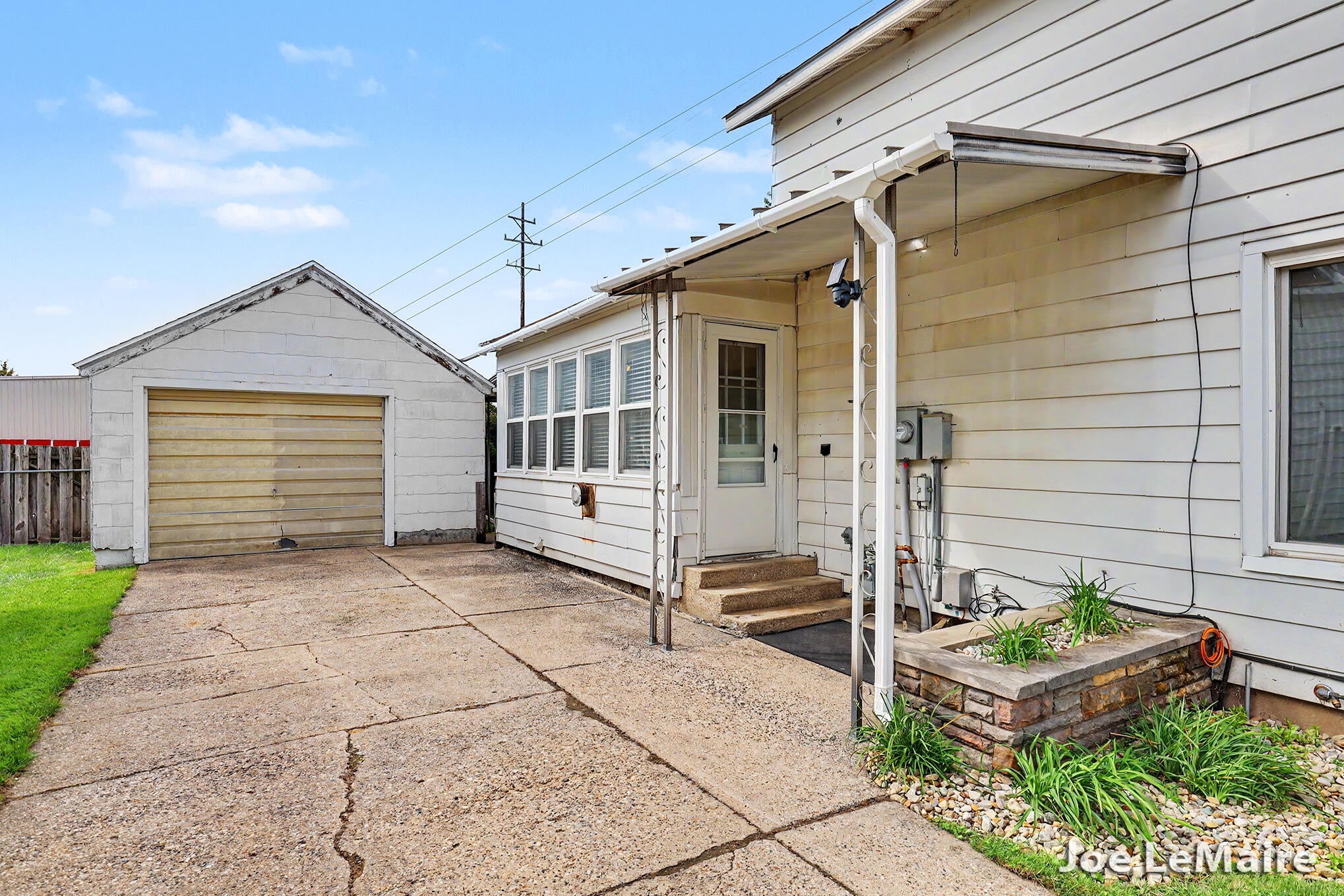 30 N Centennial Street