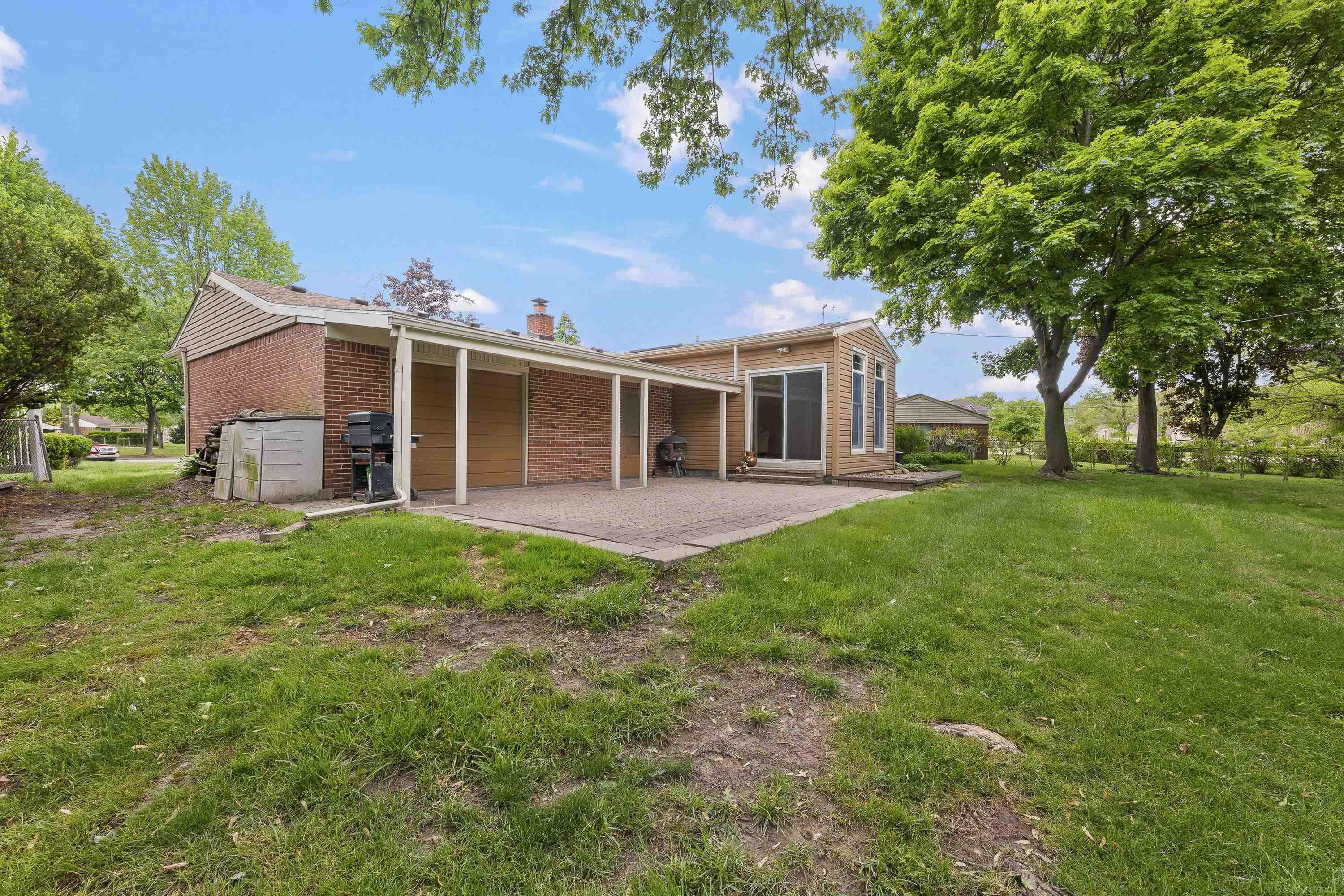 11971 Fairview Drive