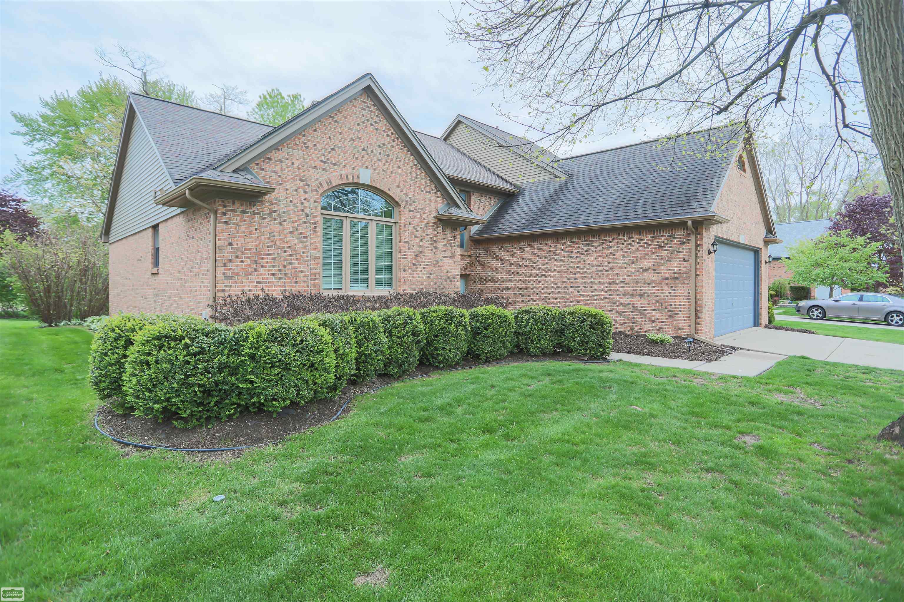 6740 Redford Circle