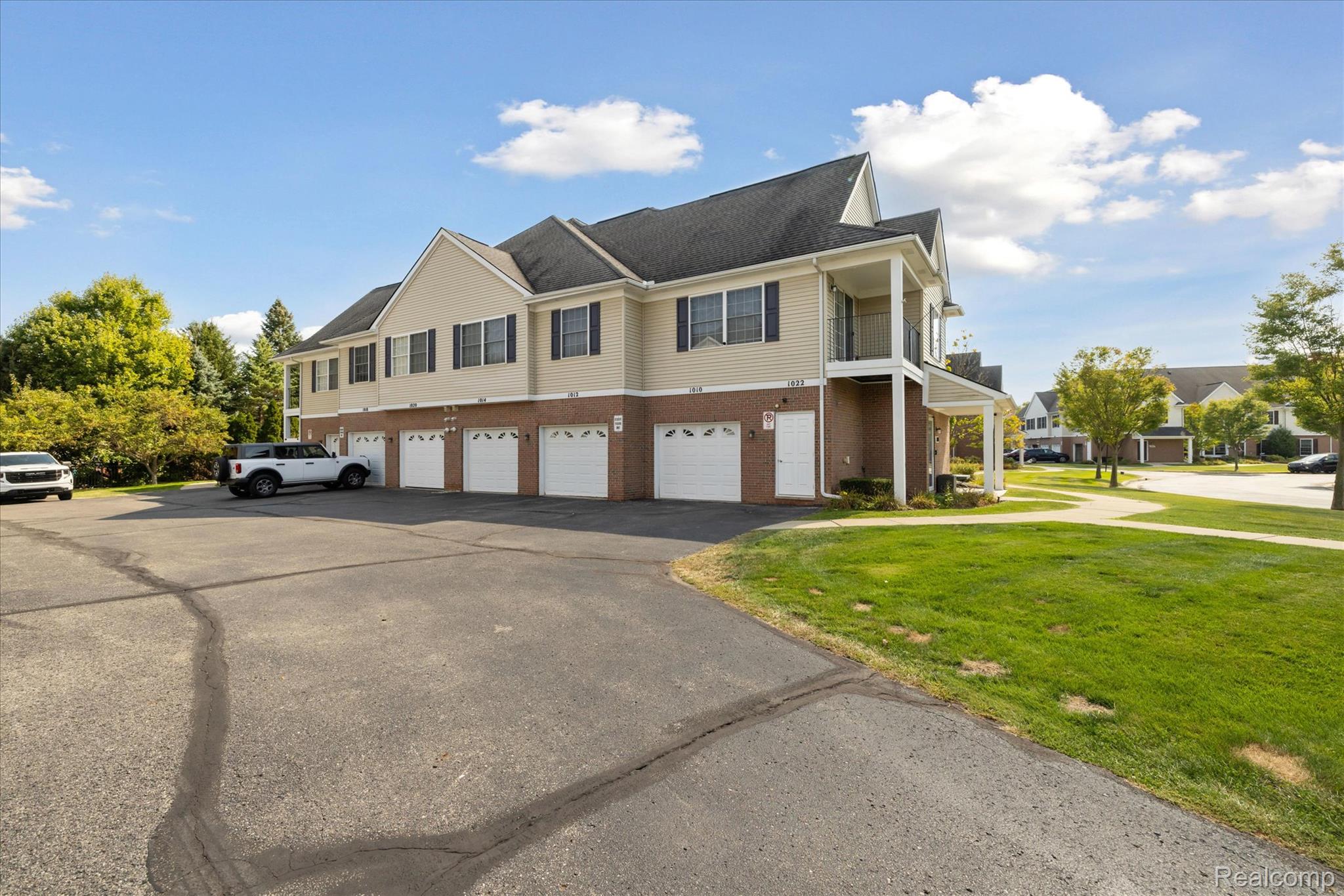 1014 Shiawassee Circle