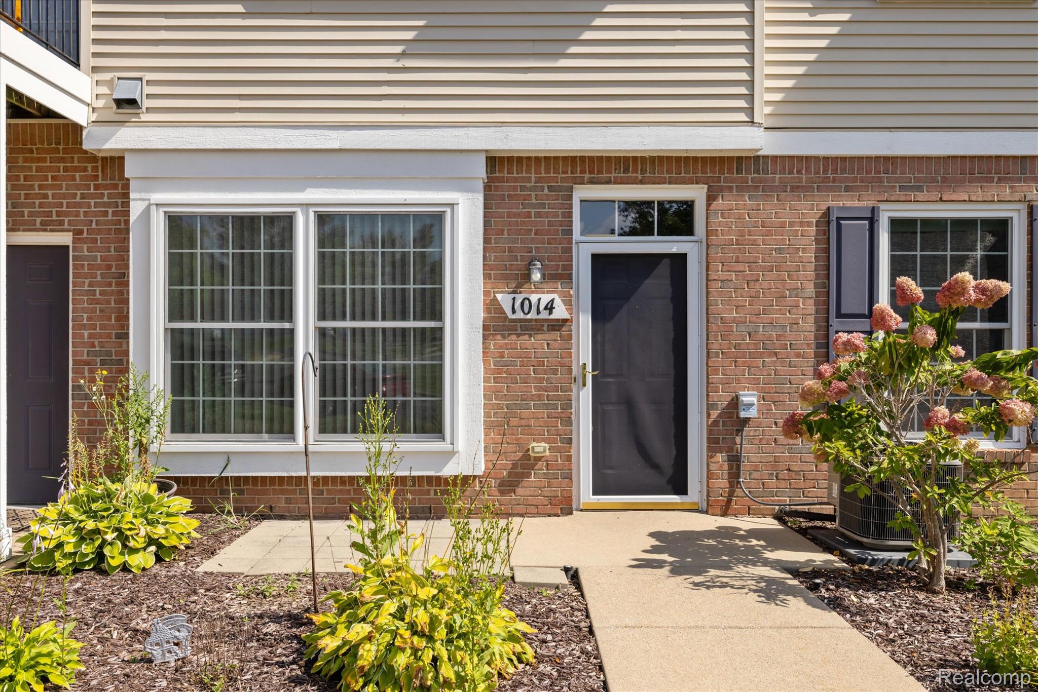 1014 Shiawassee Circle