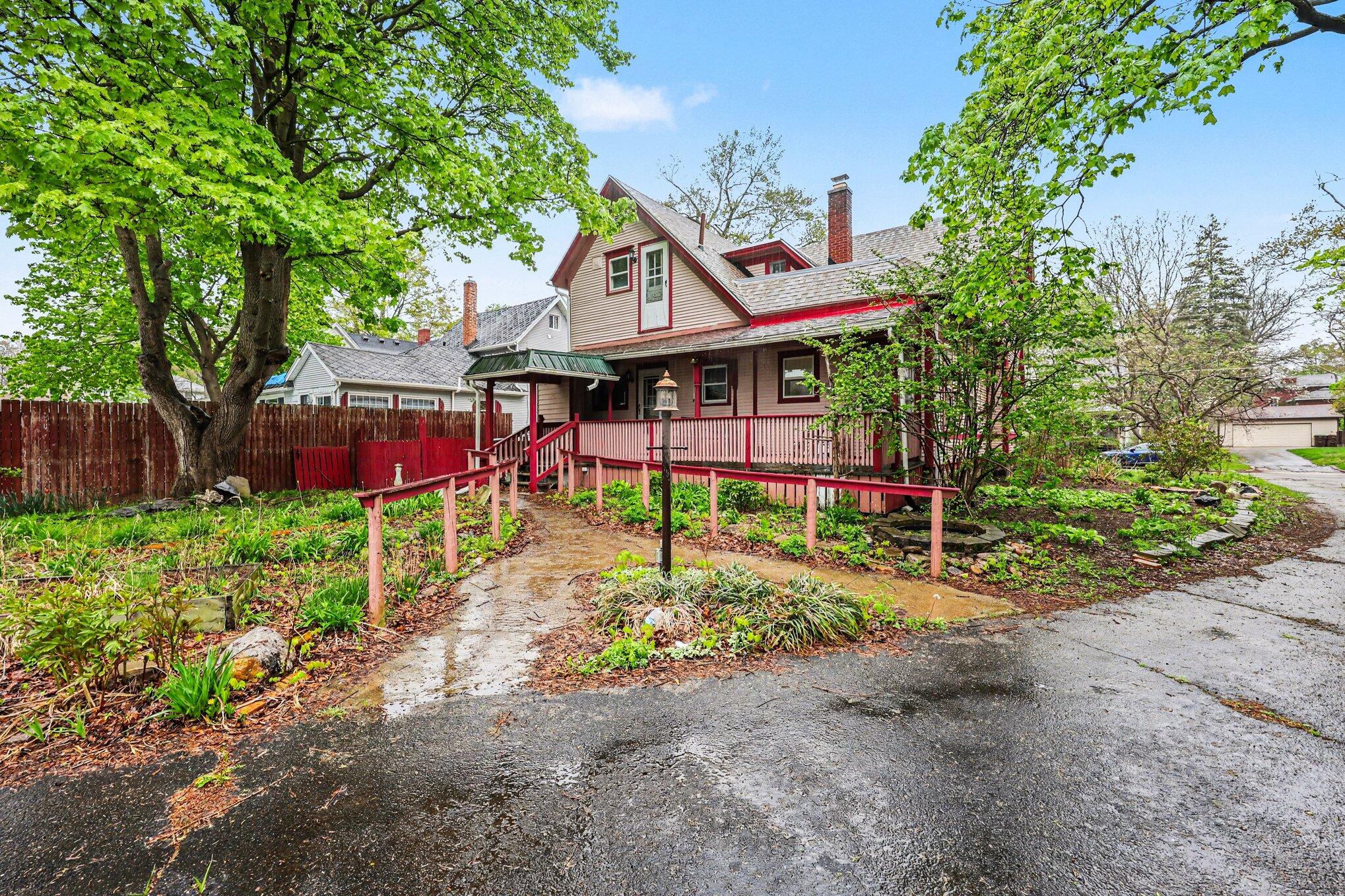 109 Crandall Street