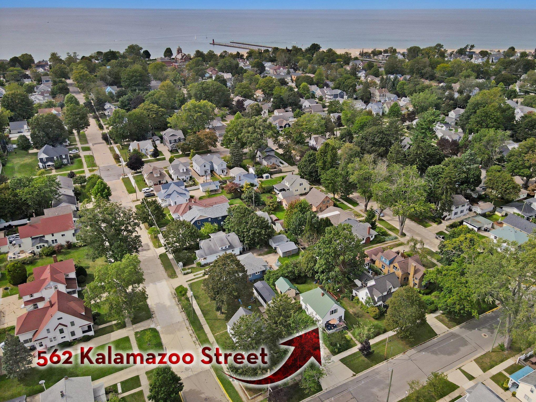 562 Kalamazoo Street