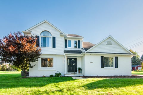 Tiny photo for 177 W Willis Road, Saline Township, MI 48176 (MLS # 81026054594)
