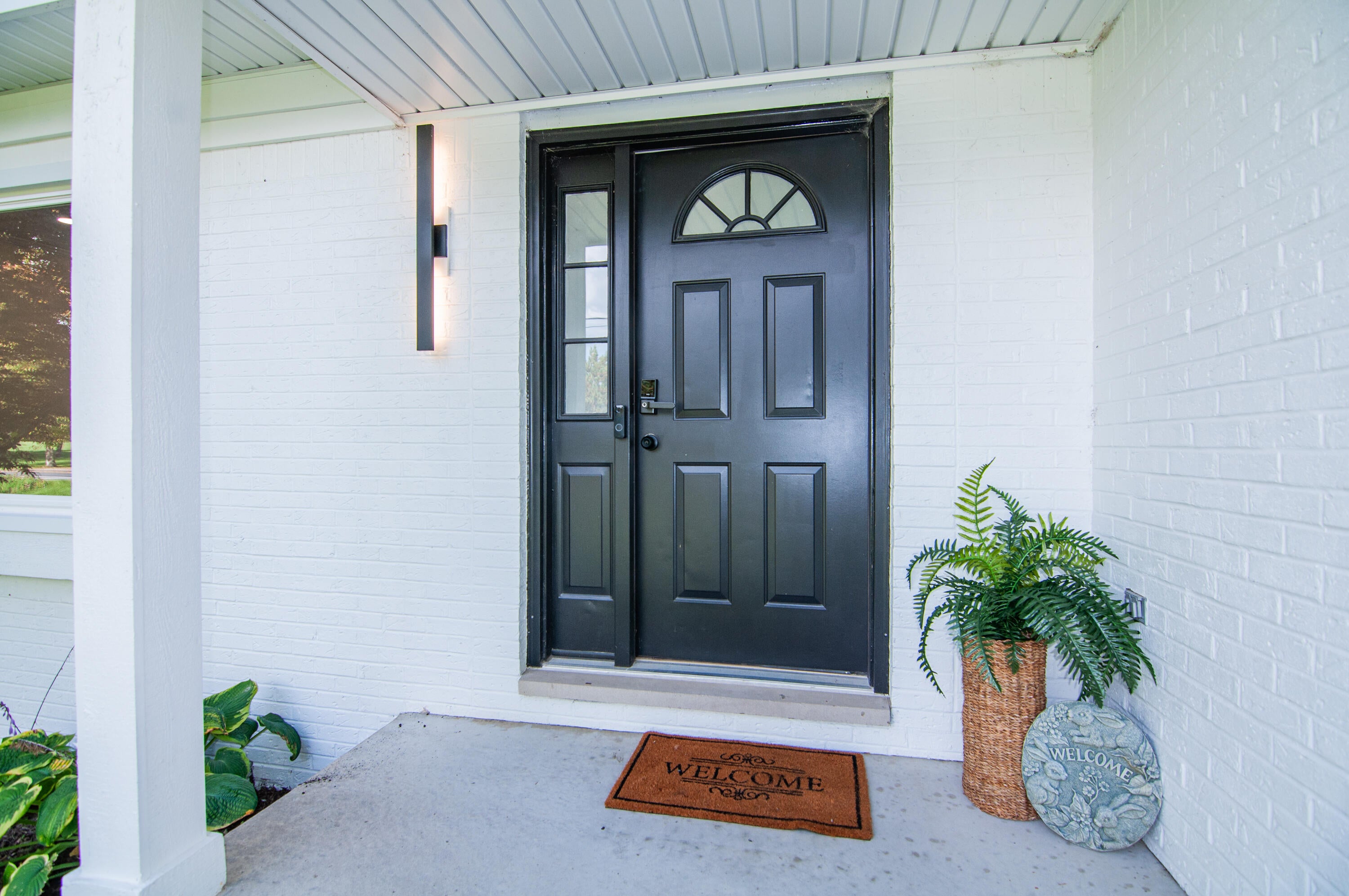 177 W Willis Road