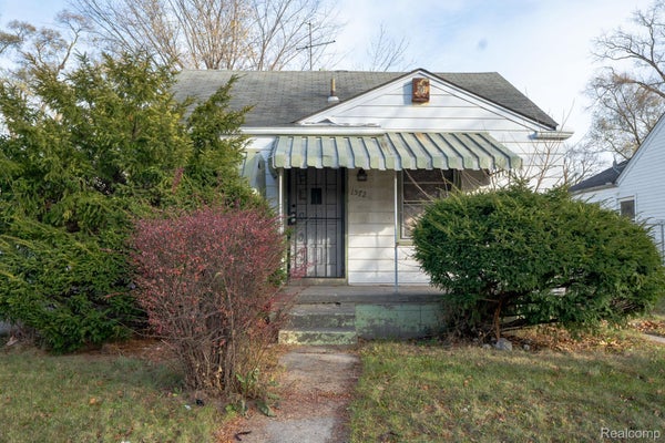 15726 HUBBELL ST, DETROIT, MI 48227 - Image d974f6f5968d8db528d1f6dda0aa7ff7/2595523840