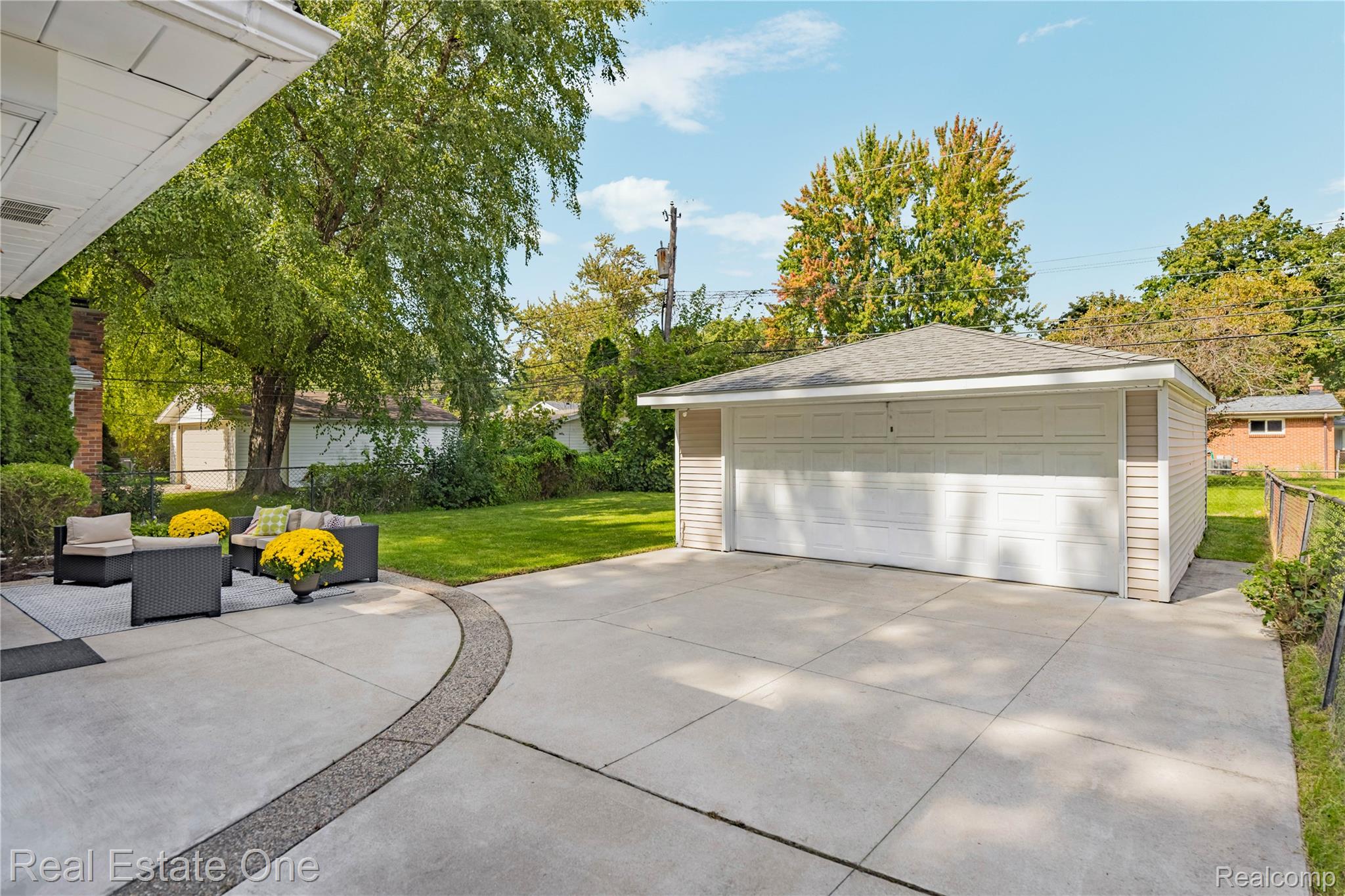 424 W La Salle Avenue