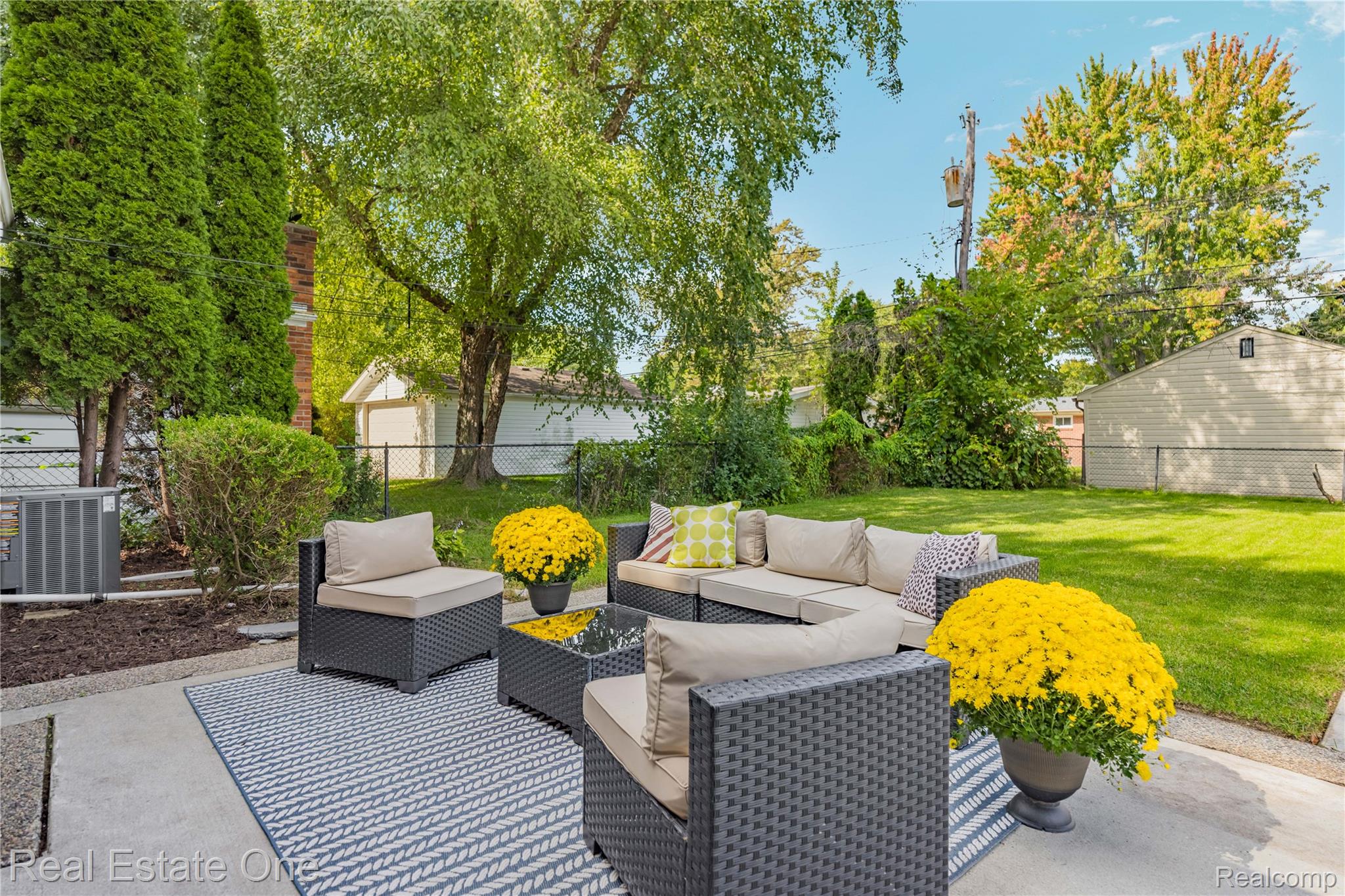 424 W La Salle Avenue