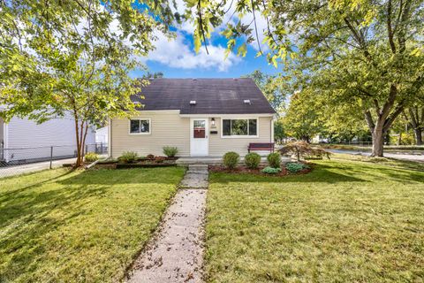 Photo of 1244 Lexington Parkway, Ypsilanti Charter Township, MI 48198 (MLS # 81025053485)