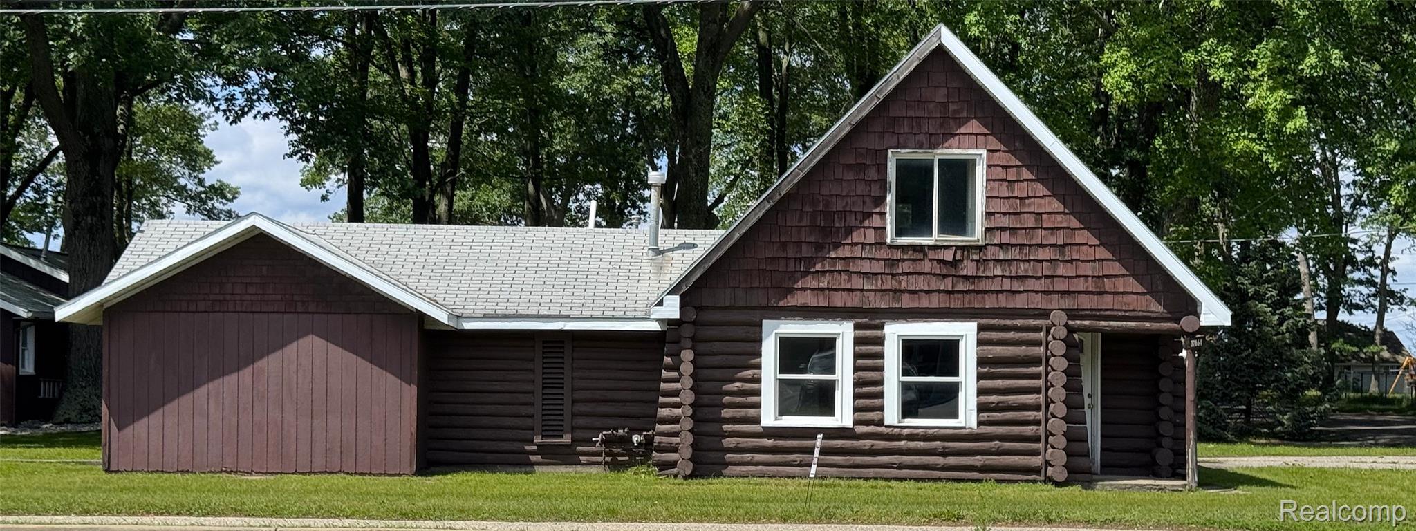 3786 #12 & # 13 W Houghton Lake Drive