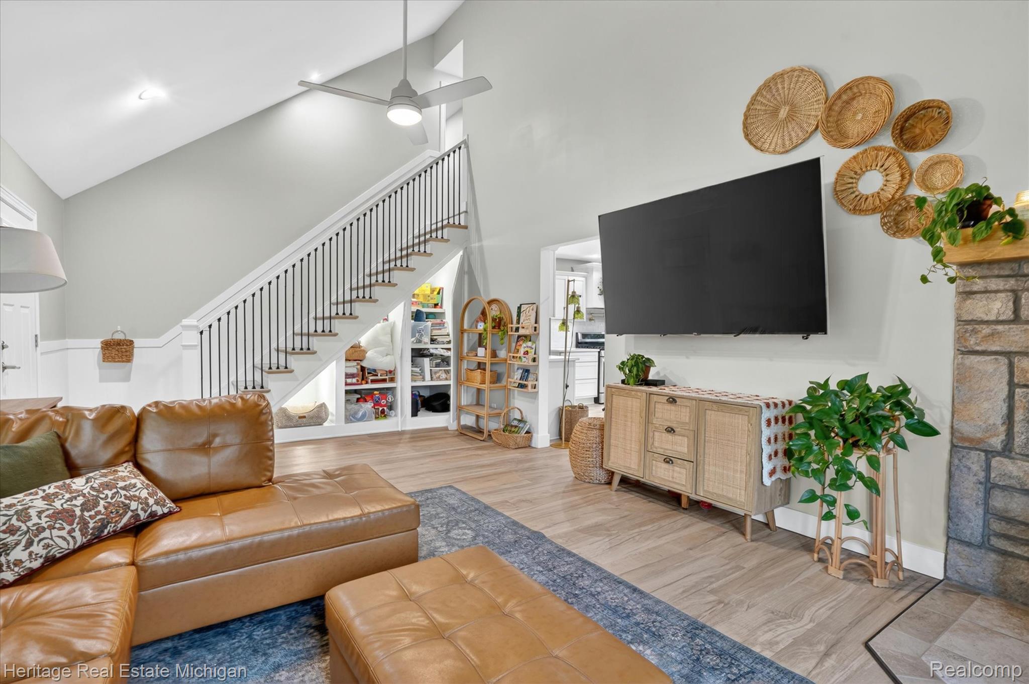 5835 Warner Road