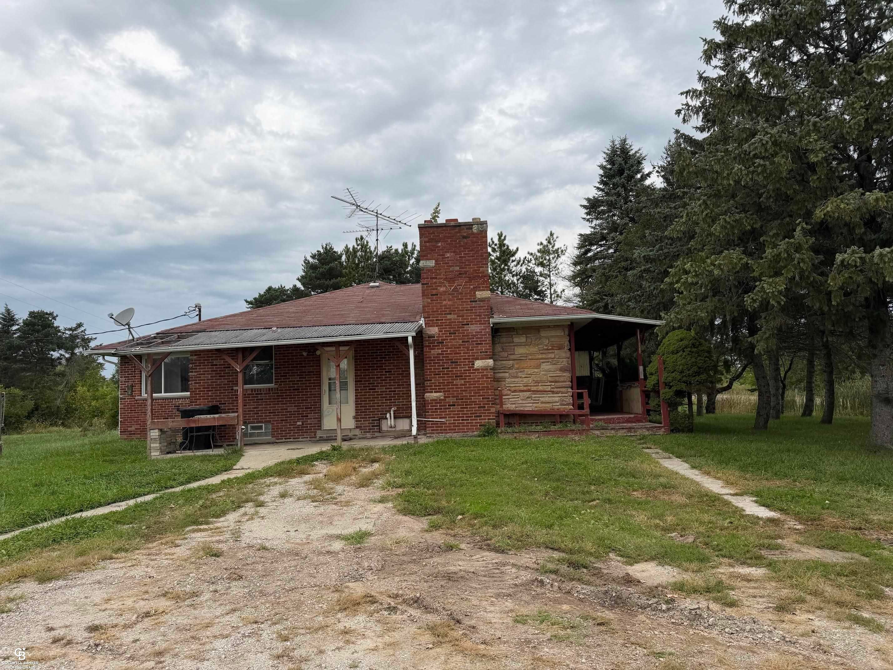 2627 Reeves 27 Ac Road