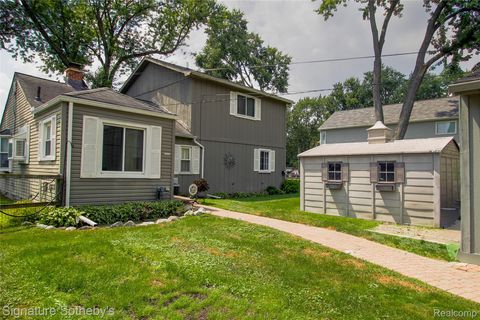 9393 Boncrest Street Commerce Charter Township MI 48382