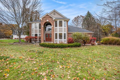 9610 Forest Ridge Drive Springfield Charter Township MI 48348