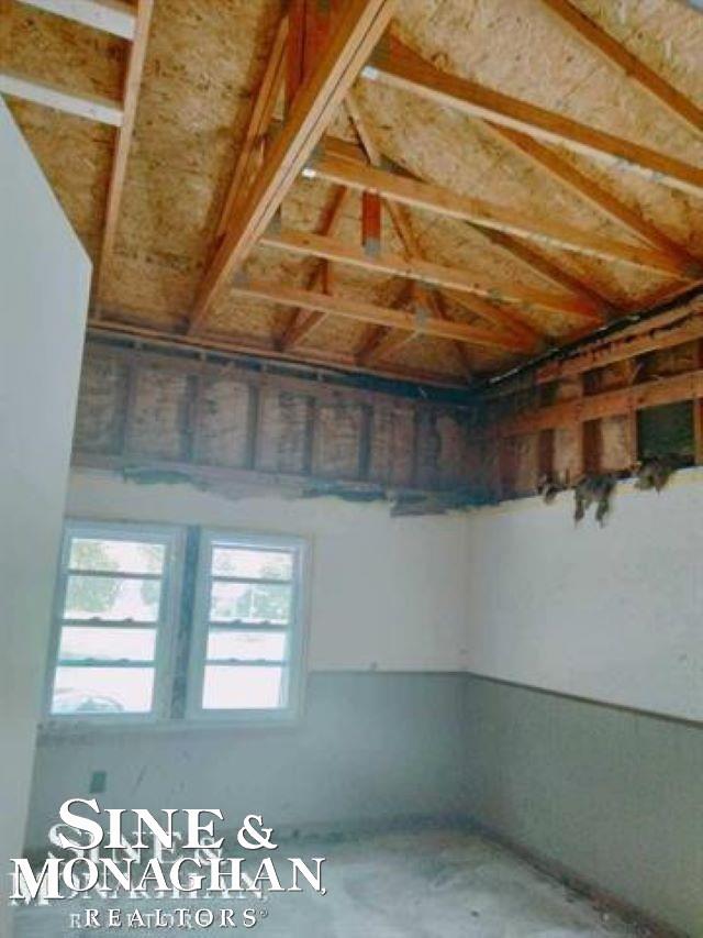 4007 Pine Grove Avenue