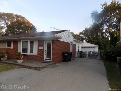 8268 Doncaster Drive Sterling Heights City MI 48312