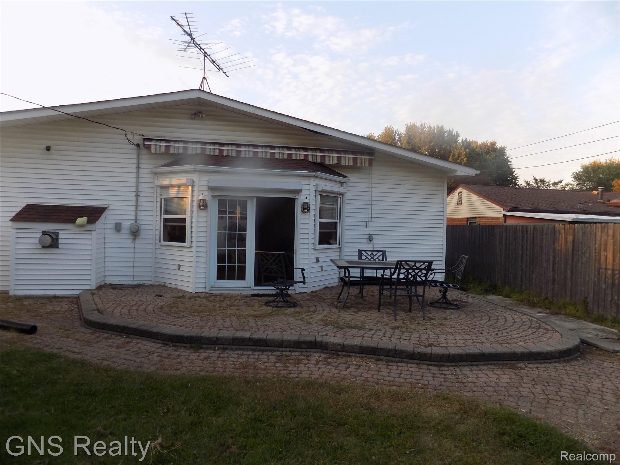 8268 Doncaster Drive