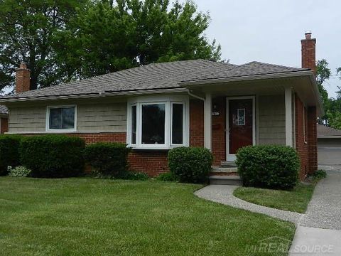 21001 Erben Street St Clair Shores City MI 48081