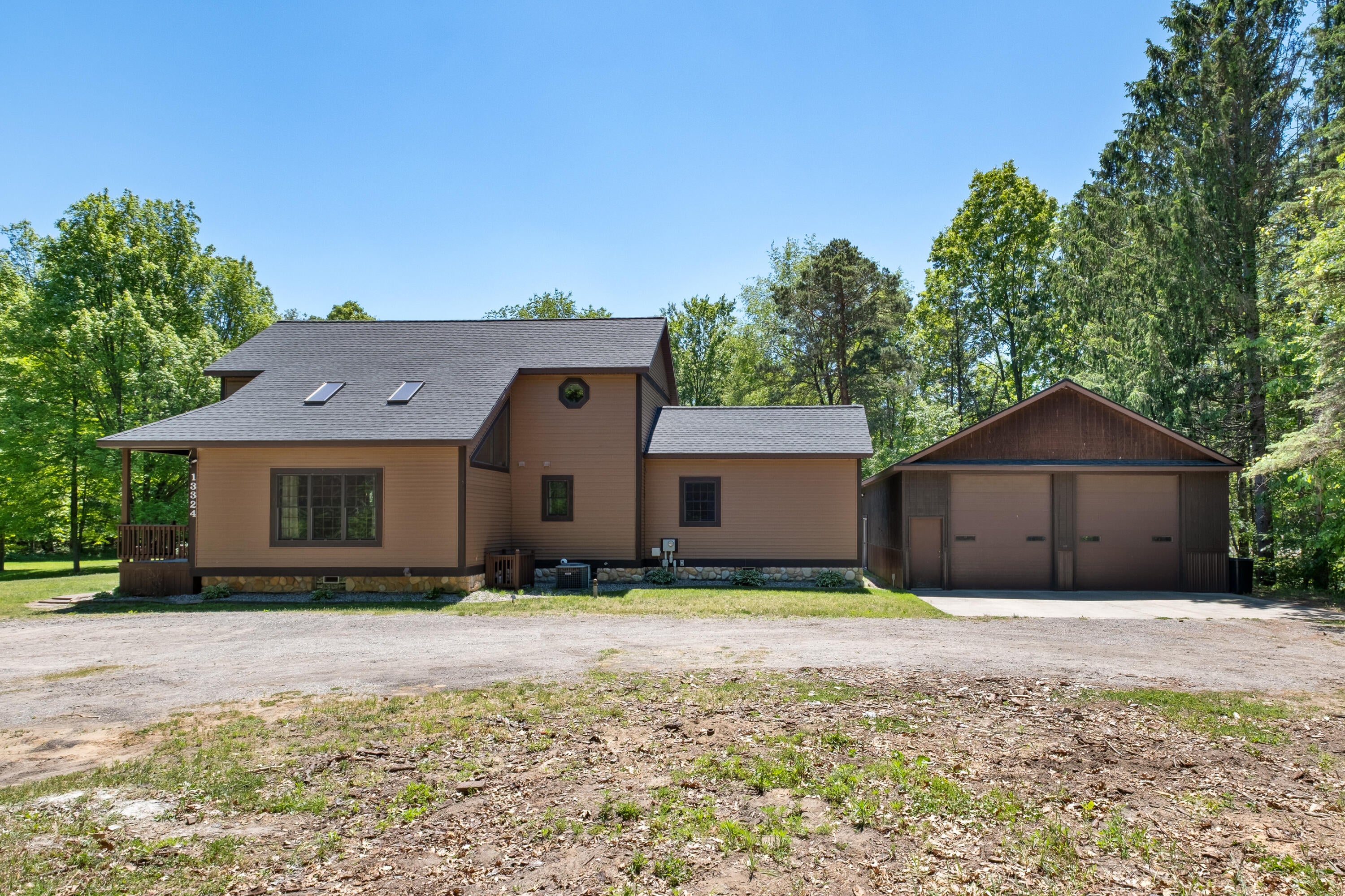 13324 Hickory Road