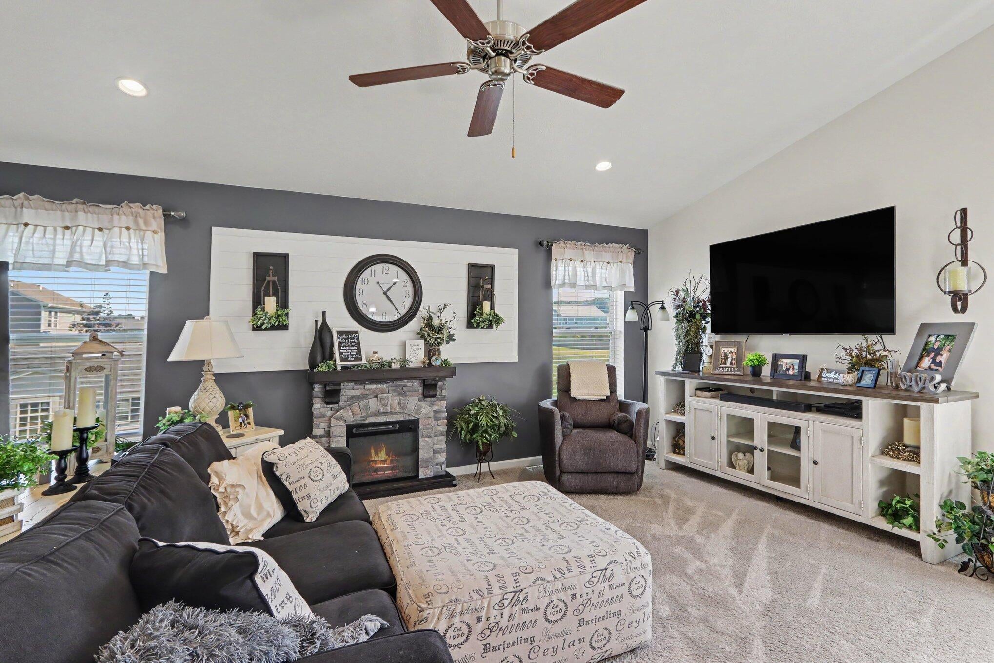 59149 Silvergrass Drive
