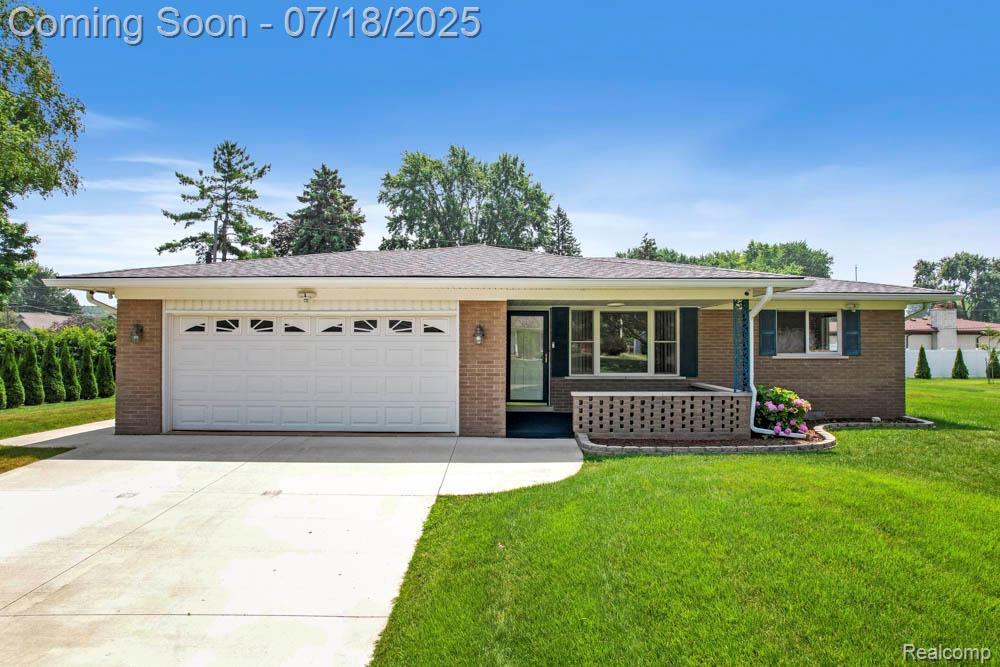 18400 Dennis Court